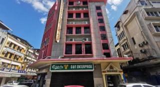 OYO 89958 Hotel Umimas - Lahad Datu - 4