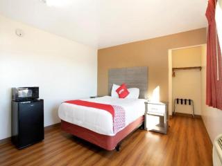 OYO Hotel Kalama - 3