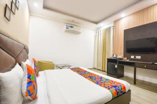 FabHotel Sai Village Sector 46 - 7