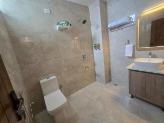 The Neeraj Ganga Paradise - 9