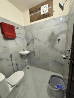 Flat In varanasi Shri vinayak apartments - 4