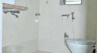 Mumbai Metro - The Executive Hotel - 8