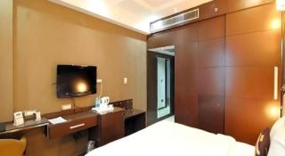 Hotel Signature Grand - 7