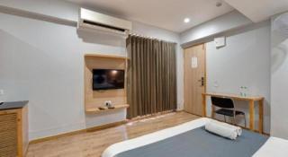 Hotel Berlin Gandhinagar - 6