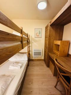 Appartements - PISCINE INTÉRIEURE Sauna - PARKING Privé Étage 1 - Centre Village - Résidence Cami Réal - avec LINGE et MÉNAGE de fin de Séjour Compris - 6