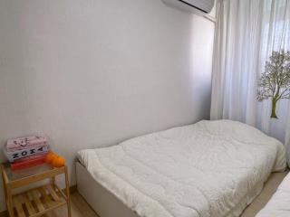 경기도 부천시 메종 드 연주, 김포공항10분, 방3개, 침대4개, 6인가족환영 - 1