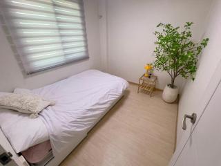 경기도 부천시 메종 드 연주, 김포공항10분, 방3개, 침대4개, 6인가족환영 - 3