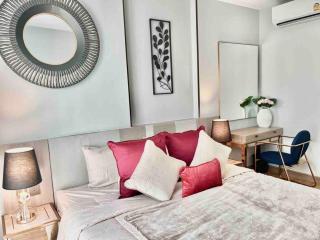 Amazing Astra Sky River 1Br - 8