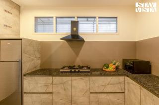 StayVista at Ananta - Breakfast Included & Basketball Court - 8