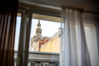 Super Central Studio with palace view! - 5