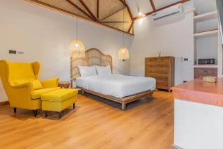 Spacious 2BR Colonial Thai Pool Villa in Rawai - 9