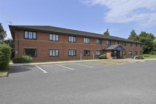 Travelodge Kettering - 3