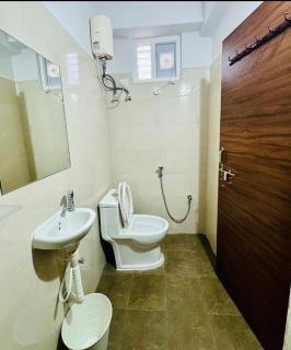 Aesthetic stay 2bhk at kondapur - 2