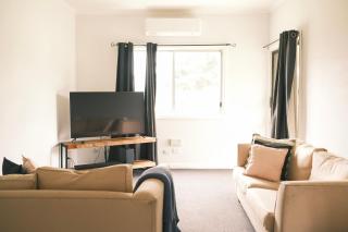 Longford Cottage -  - 4