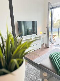 W&D Living Urban White Balcony Burgdorf Parkplatz - 5