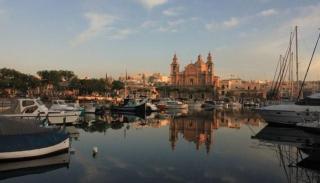 Central Two Bedroom Apartments with Balcony, Wifi and AC - Msida - 7