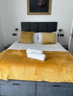 Comfortable 4BR House Ideal for Families & Workers - 1