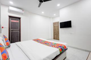 FabHotel Welcome Inn Besa - 4