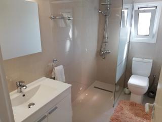 Sea Breeze 2BR & Self check in - 6