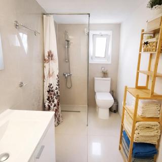 Sea Breeze 2BR & Self check in - 8