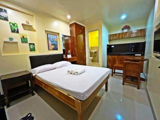 Marjhun's Apartelle - 7