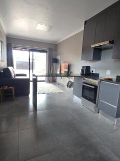 The Oak GuestUnit - 0