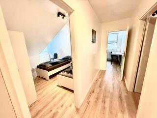 Großzügige 5-Zimmer Wohnung für bis zu 10 Personen - 4