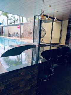 EMC Luxury Villa ,Pool, Solar , Starlink Wifi - 7