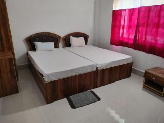 Subhash Guest House - 5
