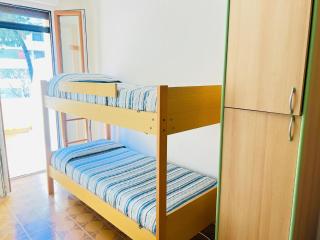 Spacious apartment with large balcony - 6