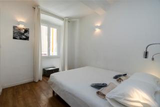 Appartements T1 et T2, quartier Citadelle, plage St François - 1