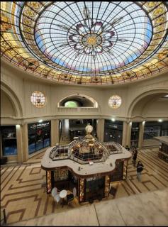 Maison Française en Galeria Historica - 2