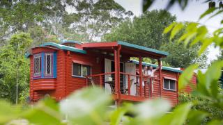 Glass House Mountains Ecolodge - 6