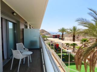 דיויד רזידנט & ספא - by Desert 360 Mountain & sea view - 5