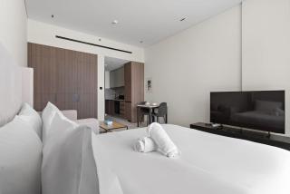 Bright studio in Arjan with pool gym and parking - 7