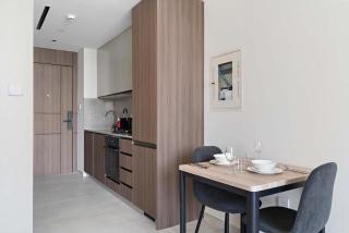 Bright studio in Arjan with pool gym and parking - 2