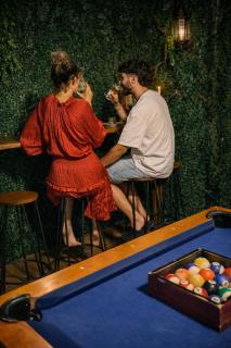 Suite privée avec jacuzzi & ambiance immersive - 5