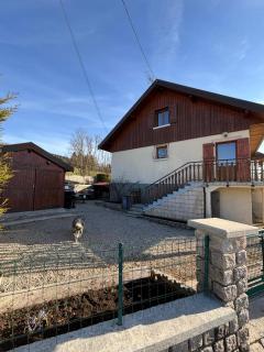 Maison Vue Lac Saint-Point 2 Appartements & Jardin - 6