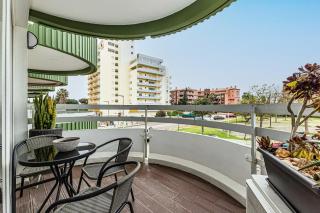 Golden Coast Residence - 3