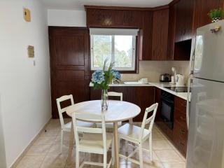 Seafront Escape Apartment - 8