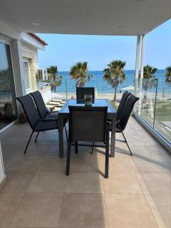 Seafront Escape Apartment - 5