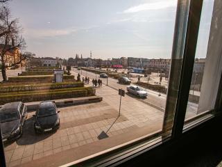 Komfortowy Apartament w Tomaszowie Mazowieckim Blisko Areny Lodowej By Noclegi Renters - 7