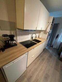 Central and quiet studio 1 min from the city center - 7
