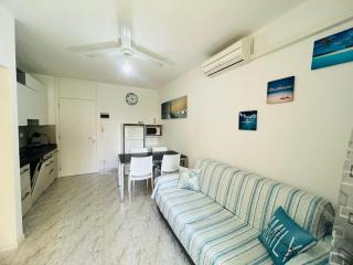 Bright apartment 150mt from the sea - 5