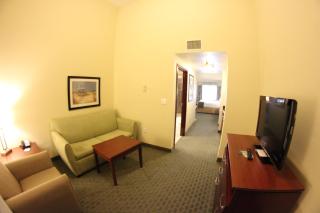 Holiday Inn Express & Suites Cocoa by IHG - 7