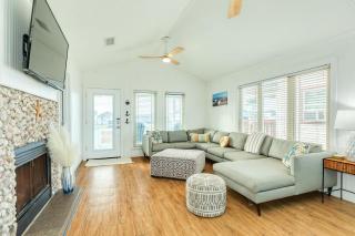 Surf & Turf - Laid Back Slice of Island Life - 5