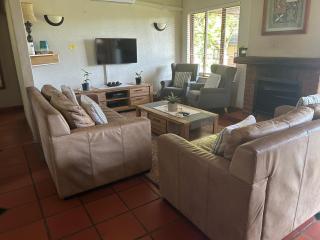 APARTMENT INBEAUTIFUL SECURE ESTATeNEAR KRUGER PARK - 9