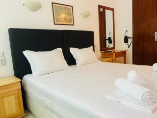 ANNA MARIA Studios - Potos - 1