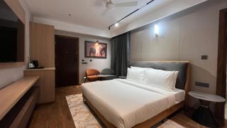 Saltstayz Premier- Sector 26 Noida - 3