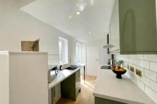 Canterbury City Stay I Duplex I 2 min to Station - 6